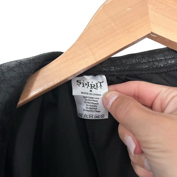 Spirit Halloween Vampire Costume Cape & Pants Sz M - Picture 3 of 11